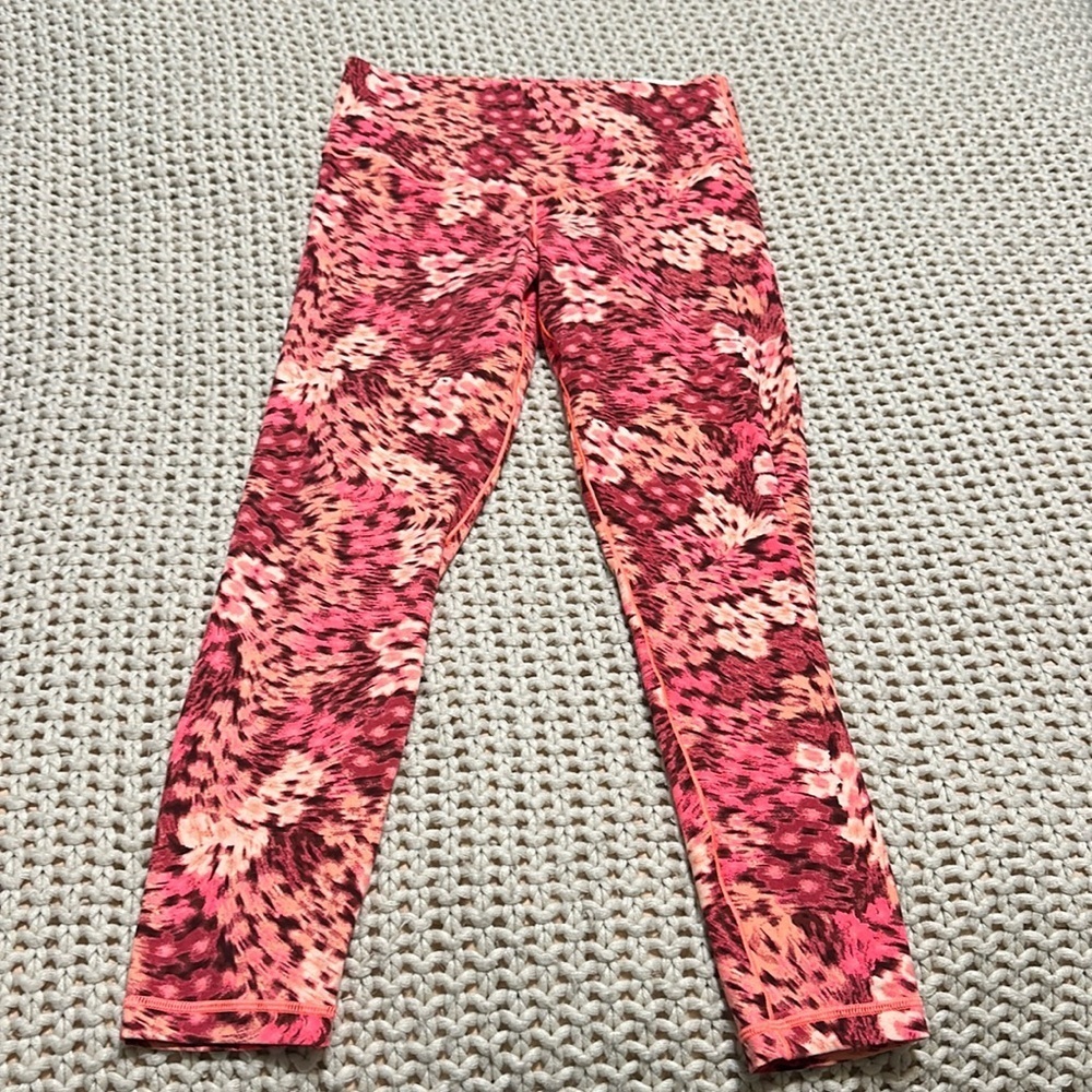 Aerie Offline real me leggings M short